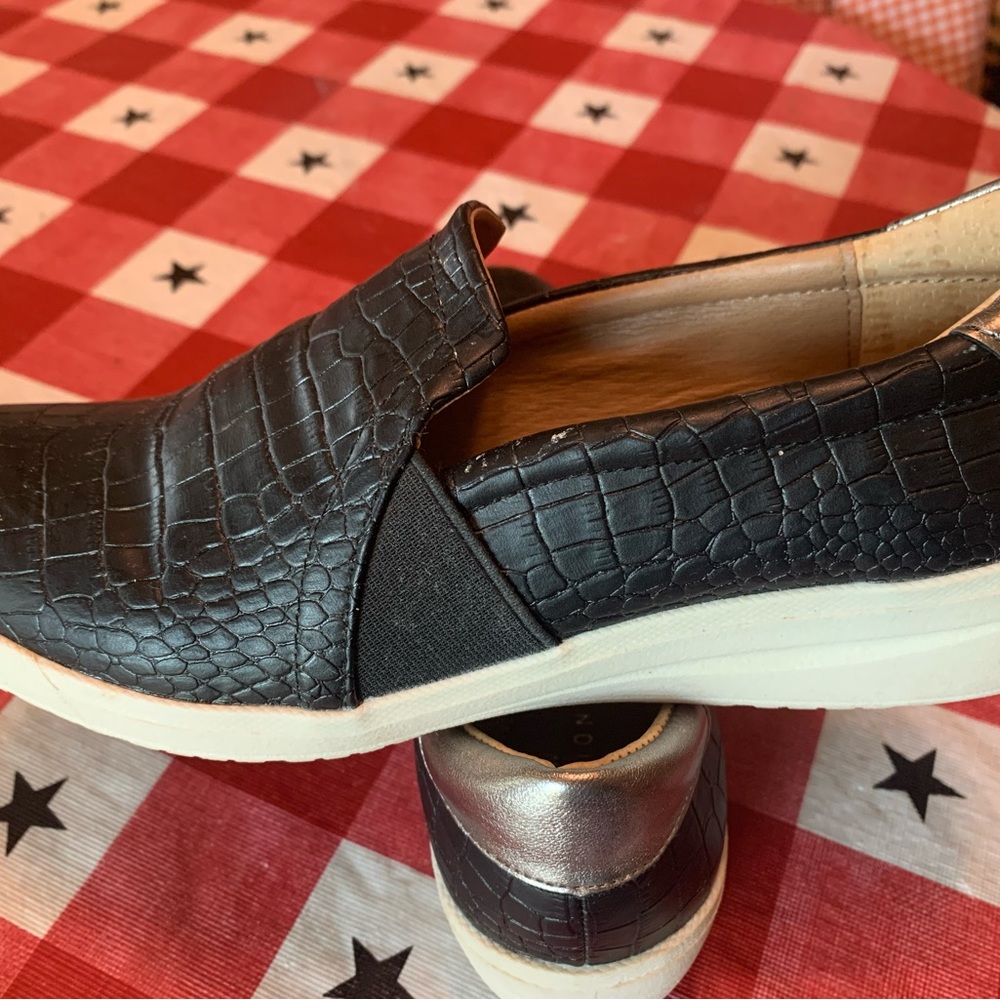 New Direction wedge sneaker